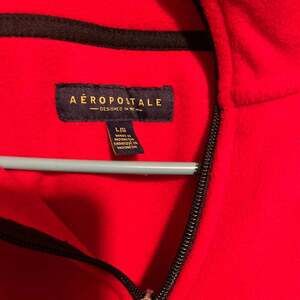 Aeropostale Logo Fleece Pullover Men's Size Large Color Red 1/4 Zip Outerwear